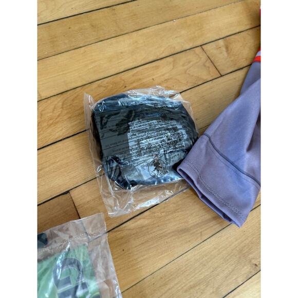 Ghostbuster unisex child’s costume - Picture 3 of 3